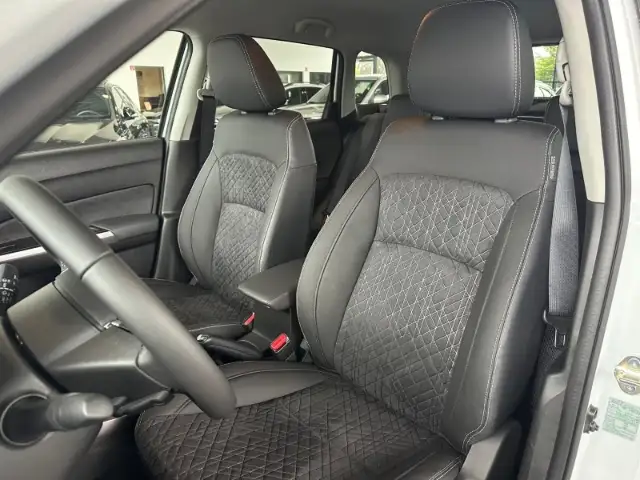 Suzuki Vitara view 10
