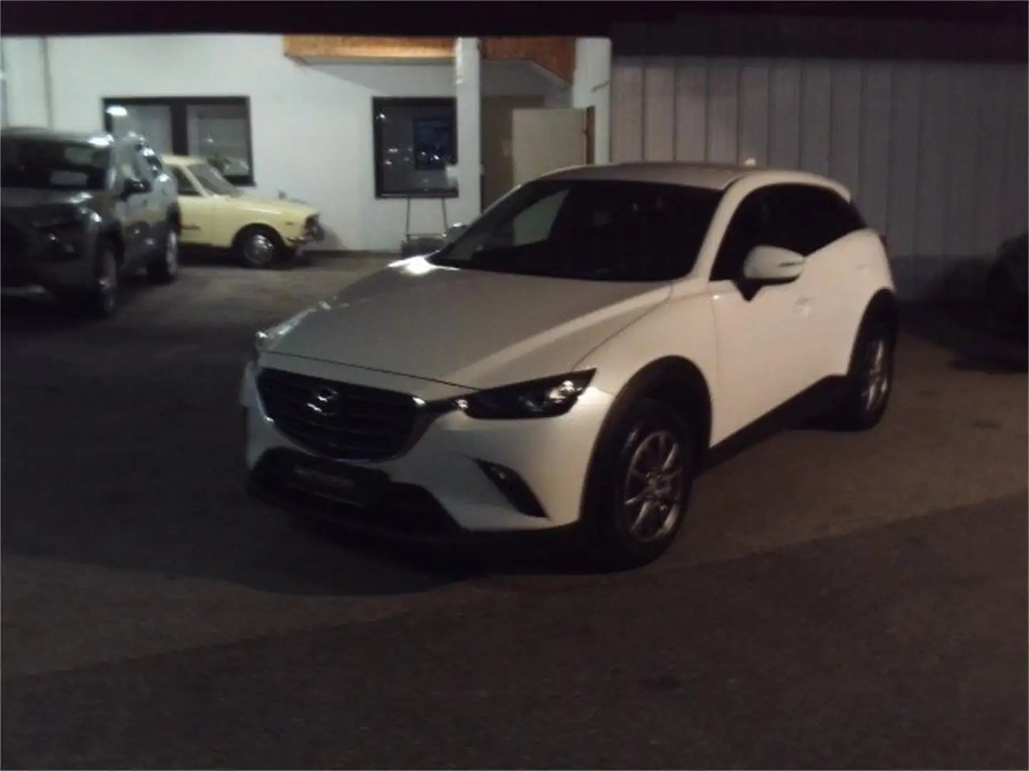 Mazda CX-3 G121 Takumi Weiß - 2