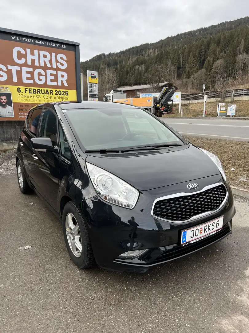 Kia Venga 1.6 CRDi 128 Dream Team Edition - 1