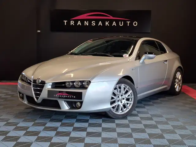 Alfa Romeo Brera 2.2 JTS 185 Distinctive