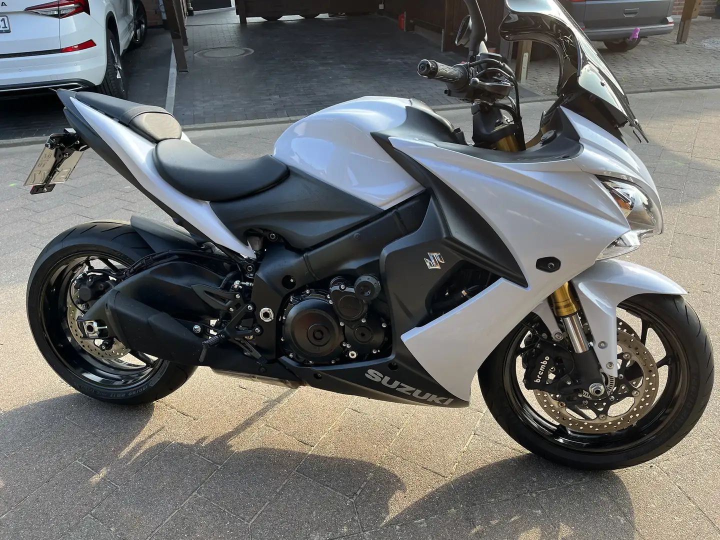 Suzuki GSX-S 1000 gSXS 1000F - 1