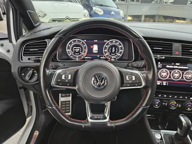 Volkswagen Golf view 15