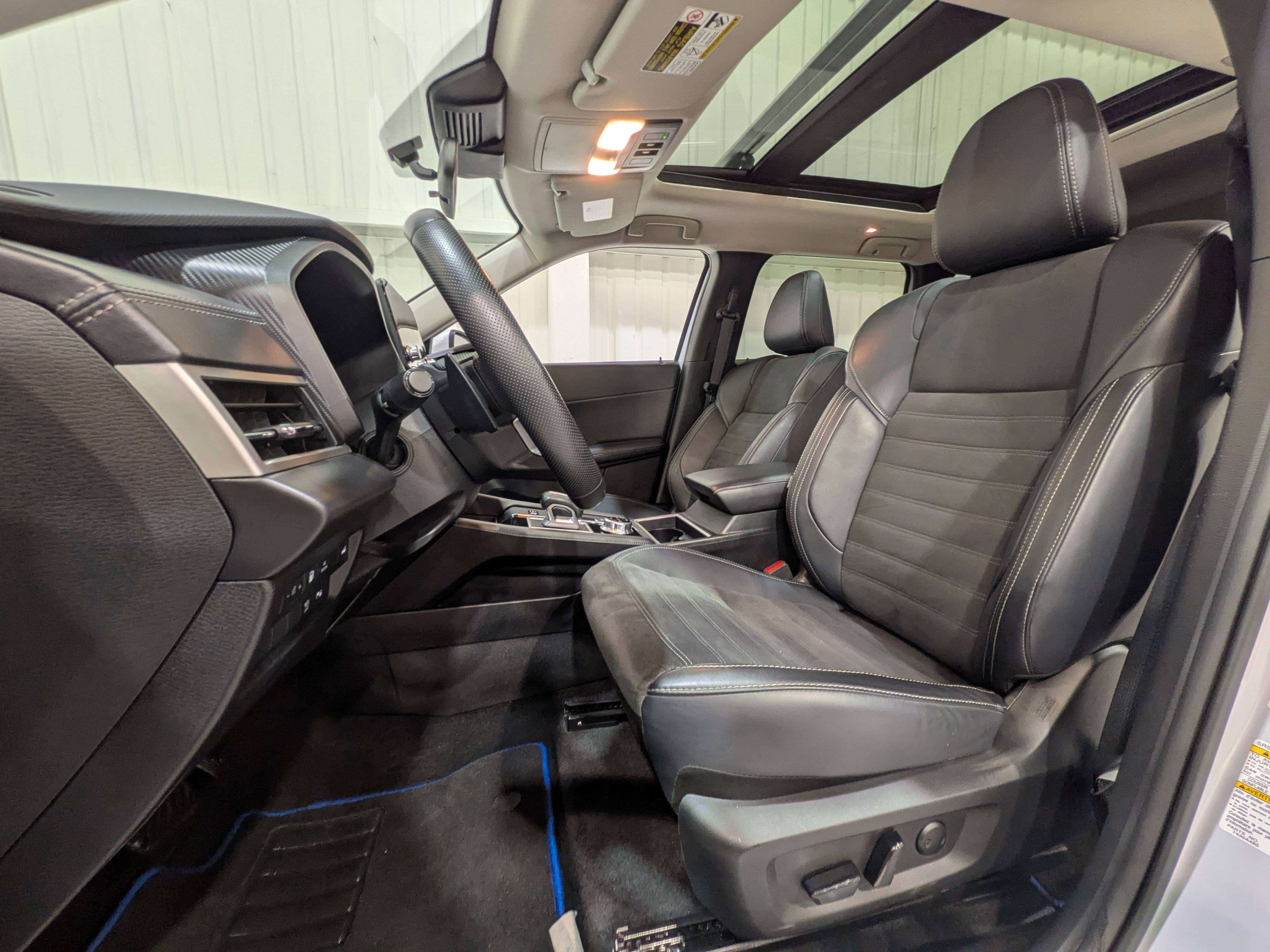 Mitsubishi Outlander 2025