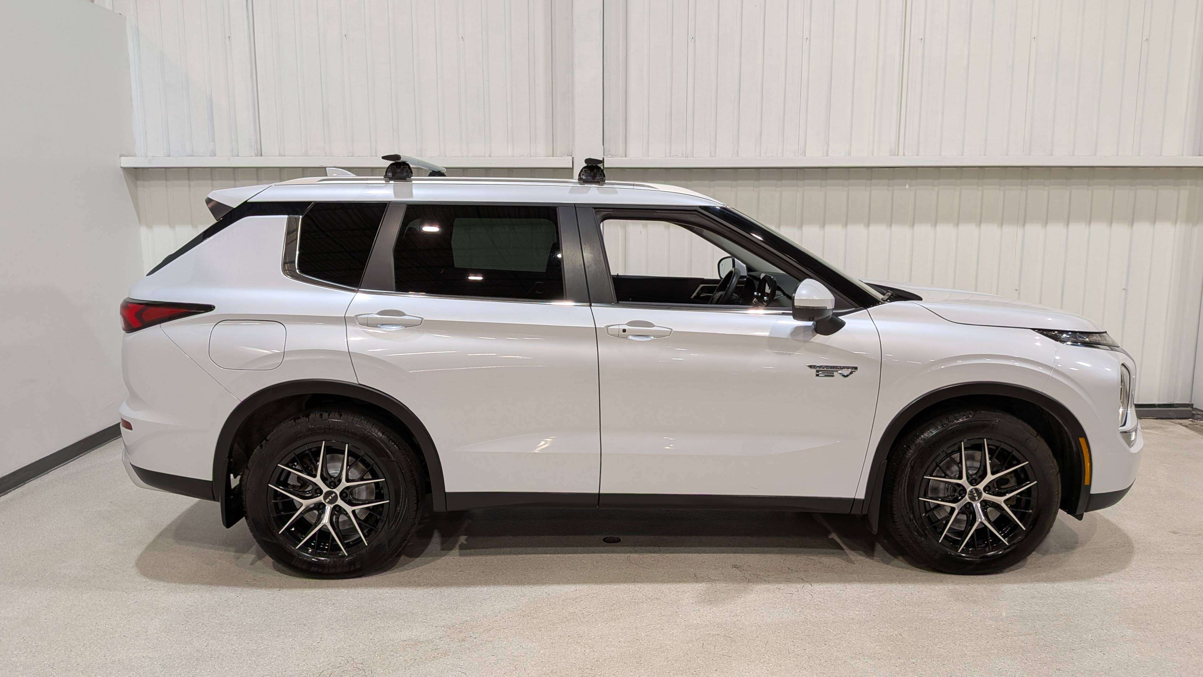 Mitsubishi Outlander 2025