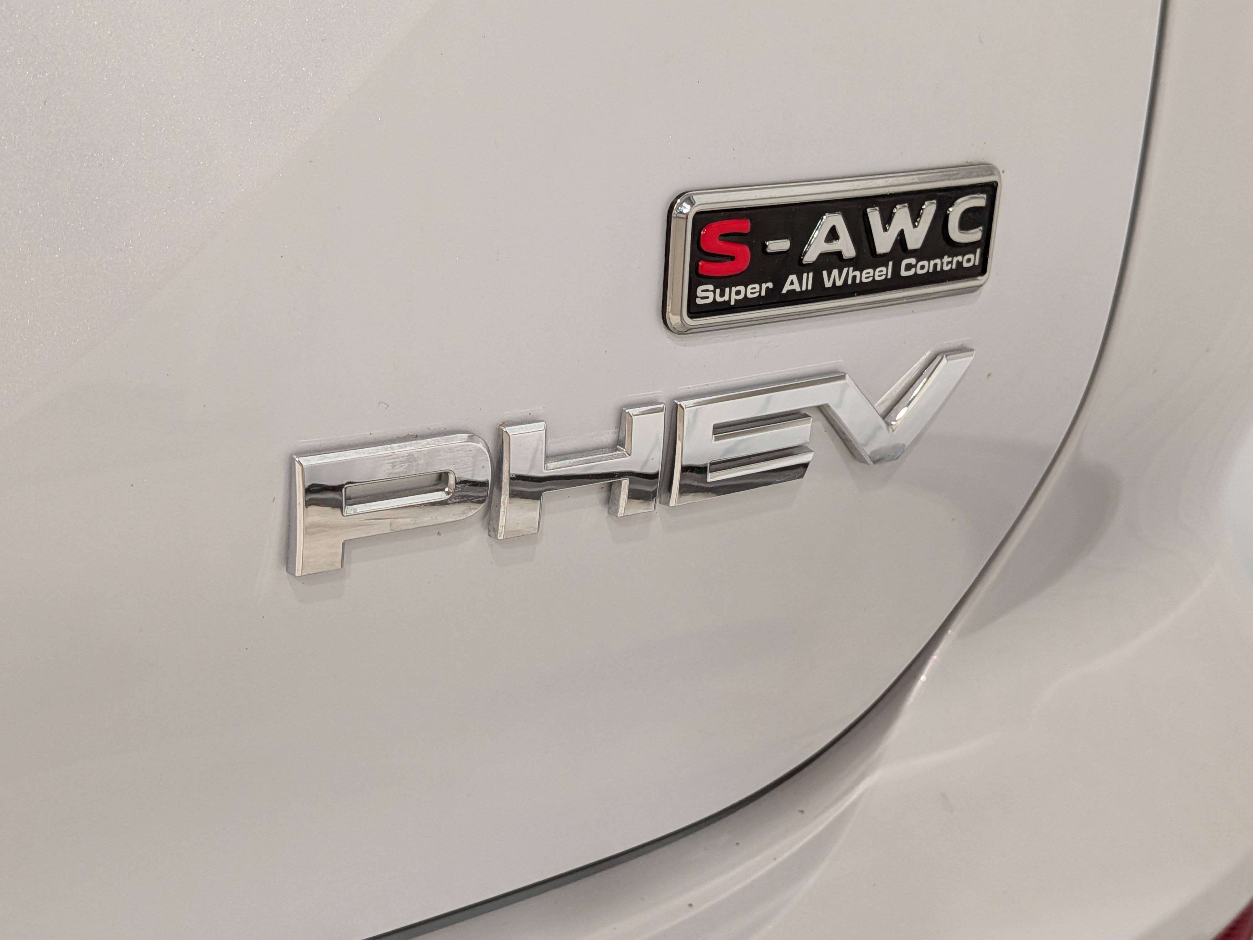 Mitsubishi Outlander 2025