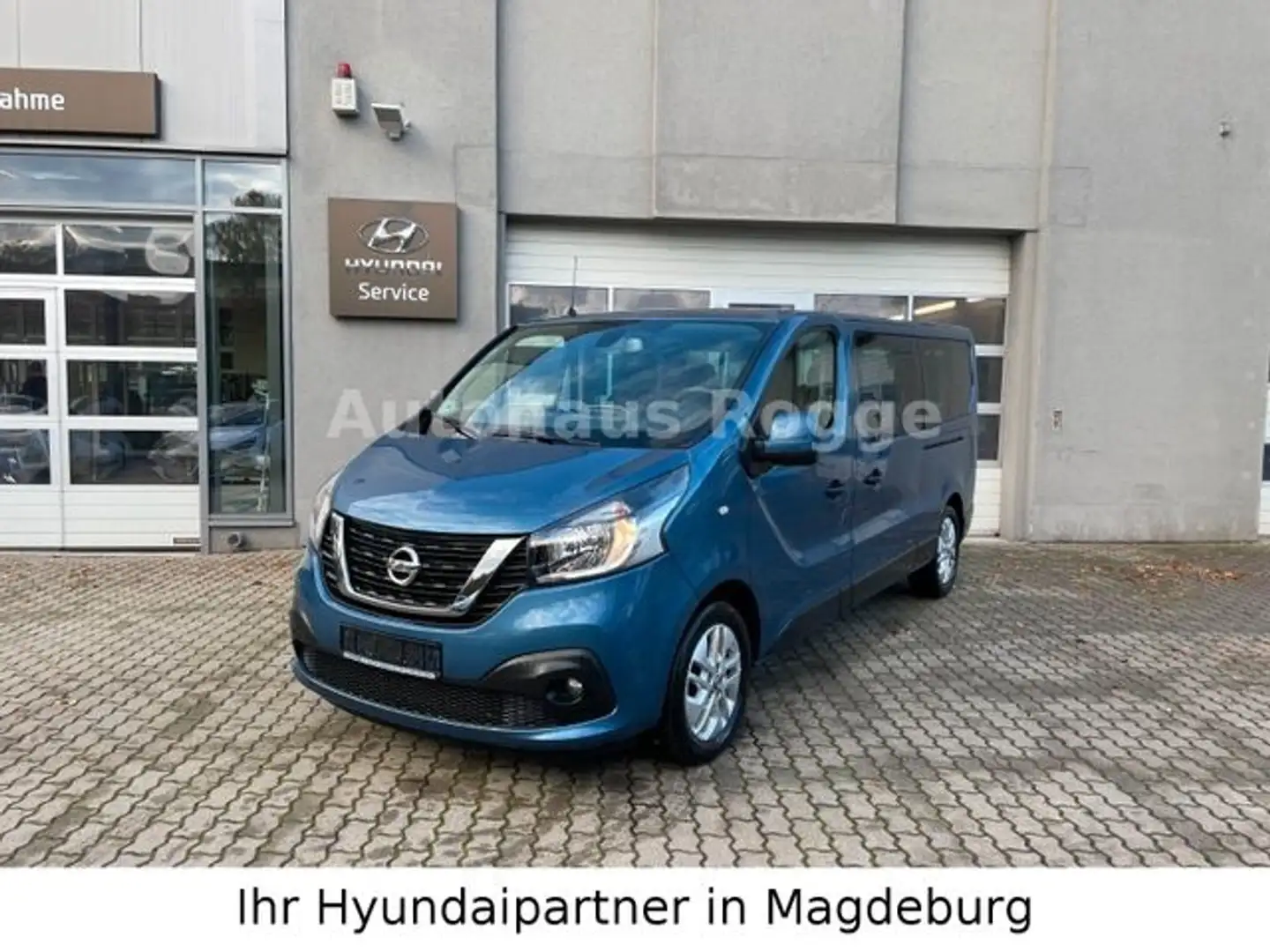 Nissan NV300 L2H1 Blauw - 2