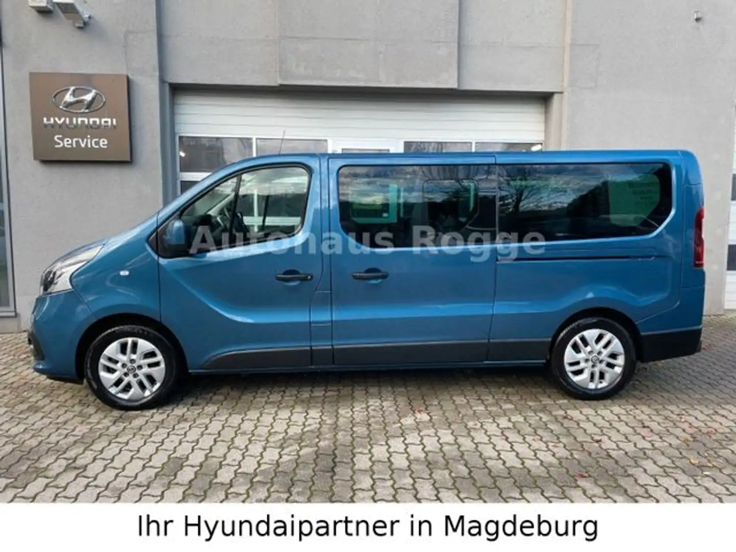 Nissan NV300 L2H1 Blauw - 1