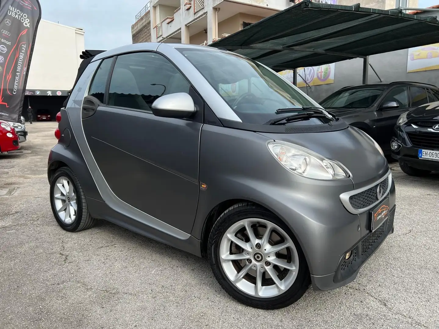 smart forTwo Cabrio 1.0 mhd Passion 71cv FL Navi/Bluetooth Grigio - 1