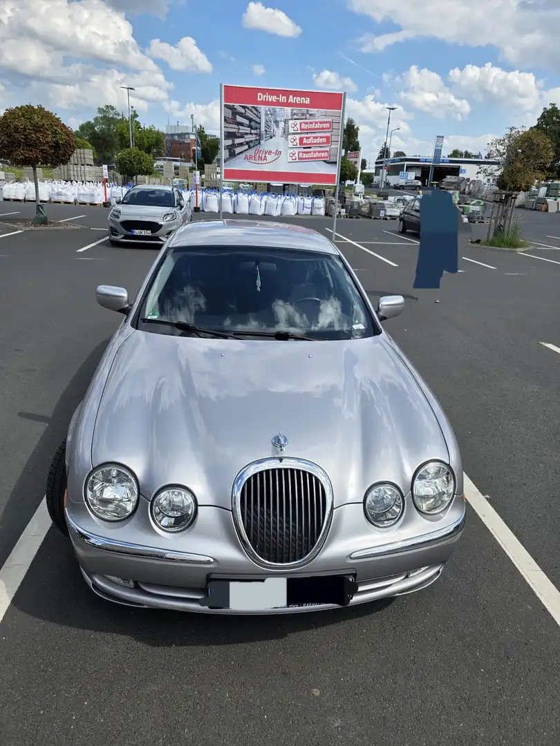 Jaguar S-Type 3.0 V6 - 1
