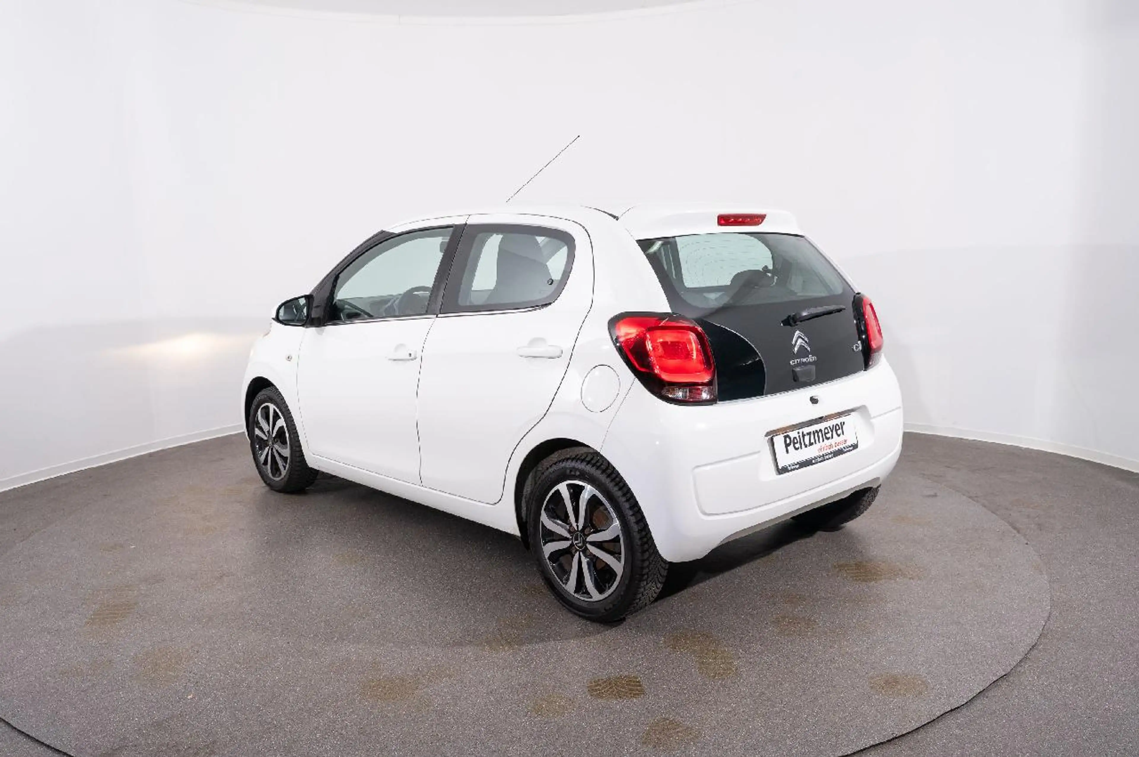 Citroen C1 Shine — photo 7