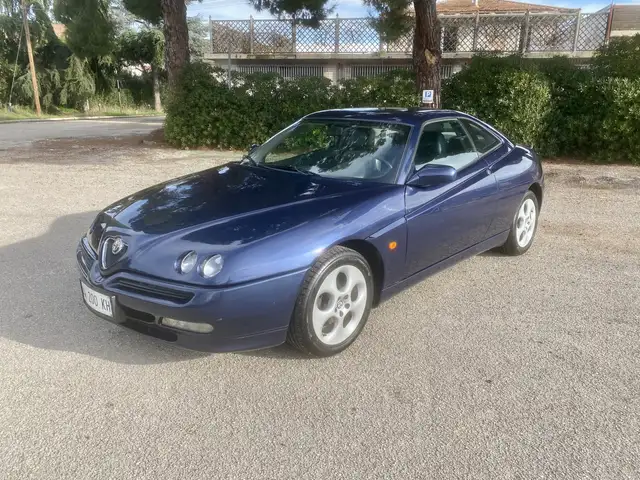 Alfa Romeo GTV