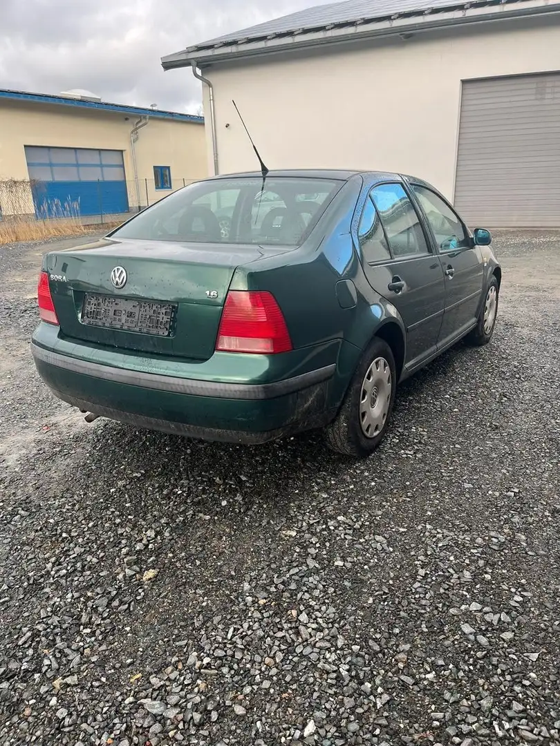 Volkswagen Bora 1.6 *AUTOMATIK*KLIMAAUTOMATIK*SZ Verde - 2