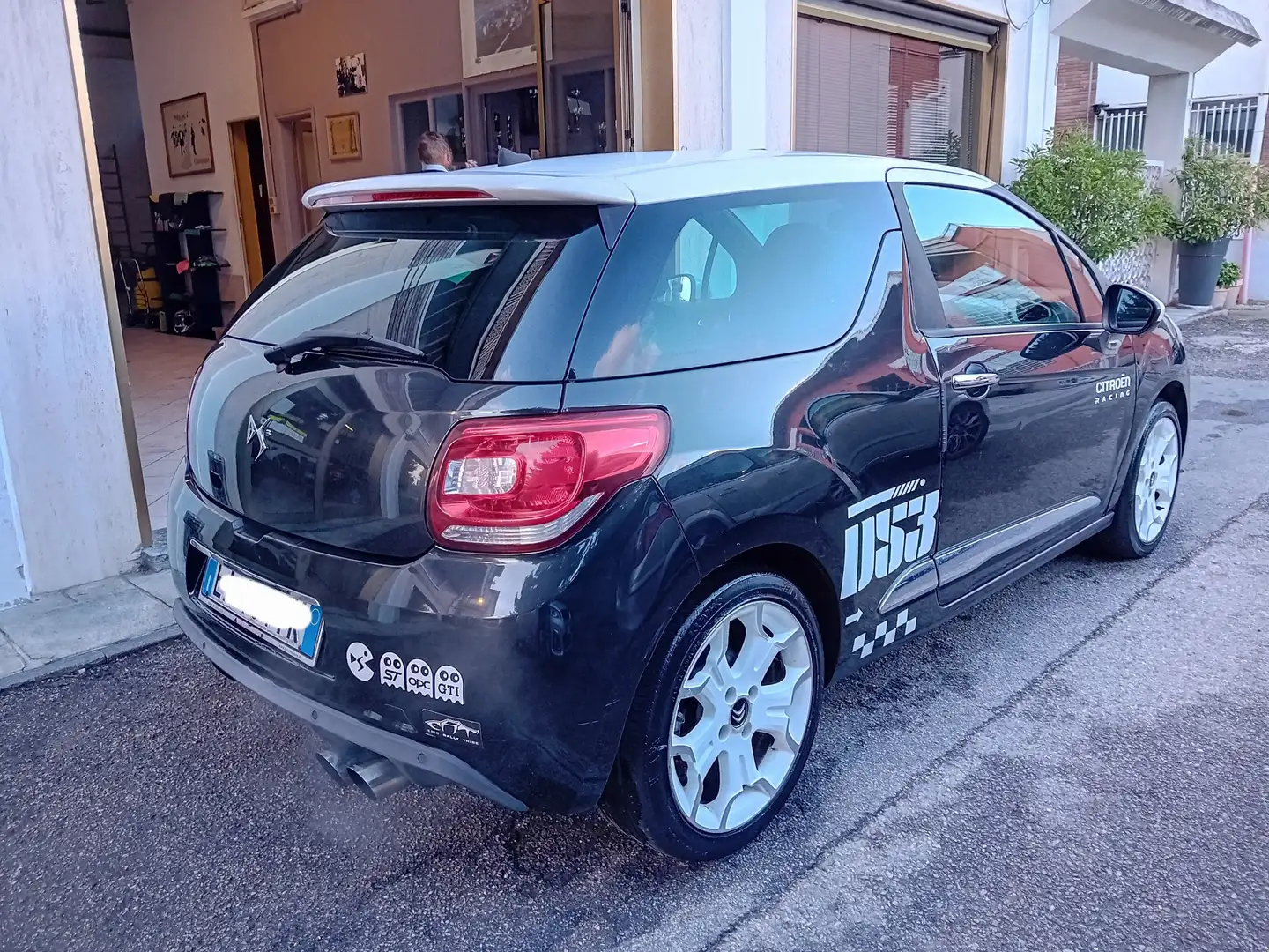 DS Automobiles DS 3 1.6 THP 155 CV Schwarz - 2