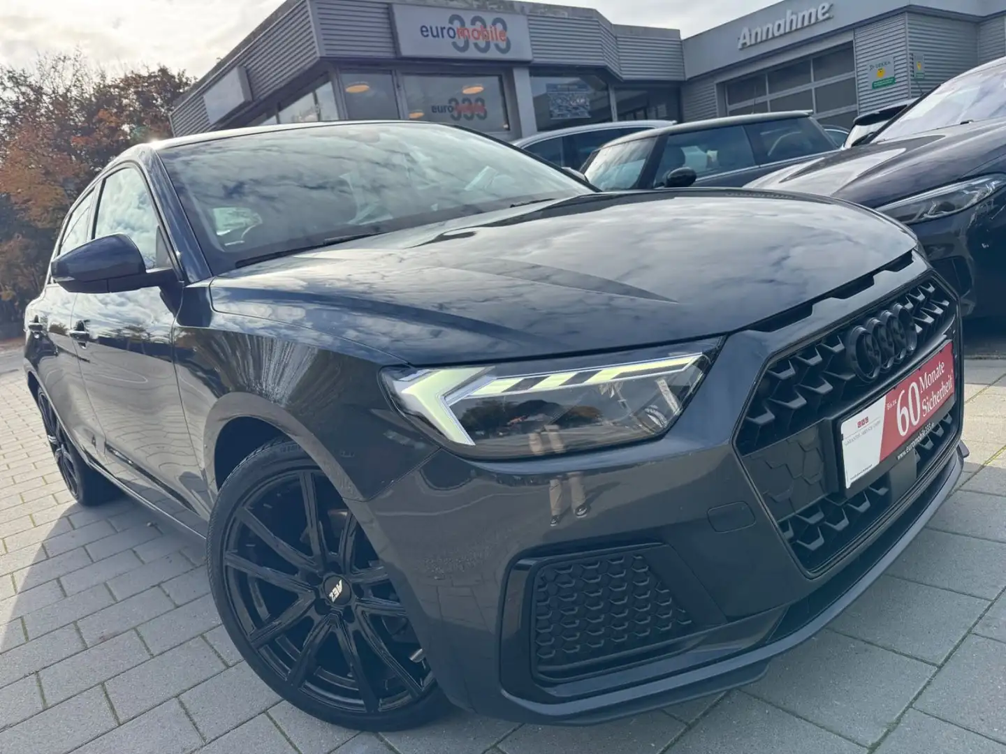 Audi A1 Sportback *Sitzheiz.*Spurhalte.*Navi*Autom.* Grau - 2