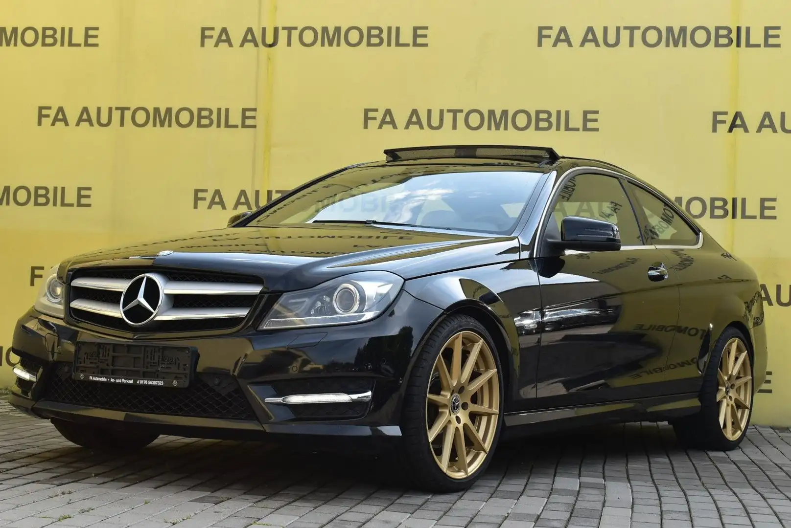 Mercedes-Benz C 350 CGI Coupe BE/AMG/LEDER/PANORAMA/ Noir - 1