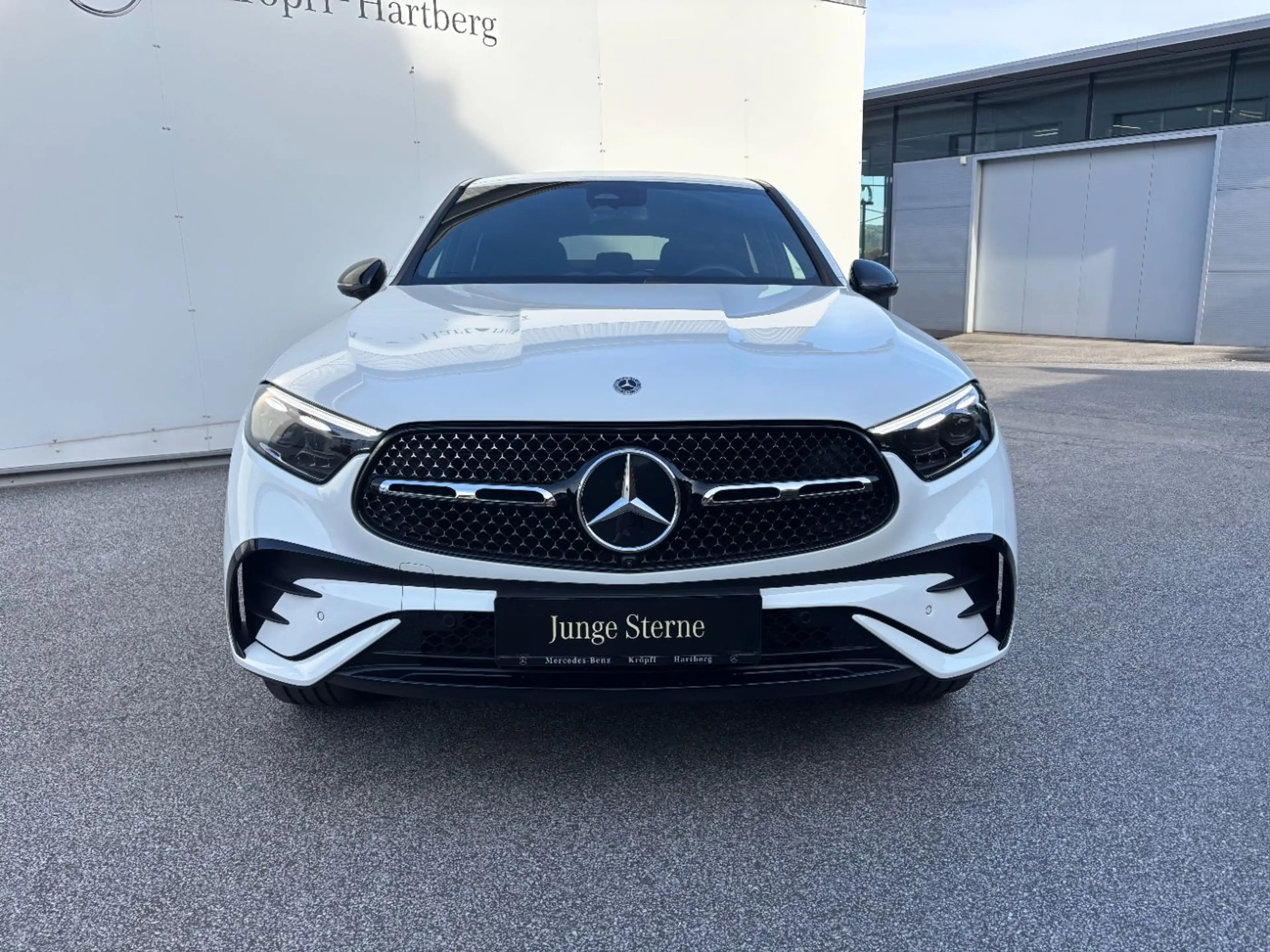 Mercedes-Benz GLC 300 de 4MATIC Coupé Hybrid AMG Night AR ILS — photo 3