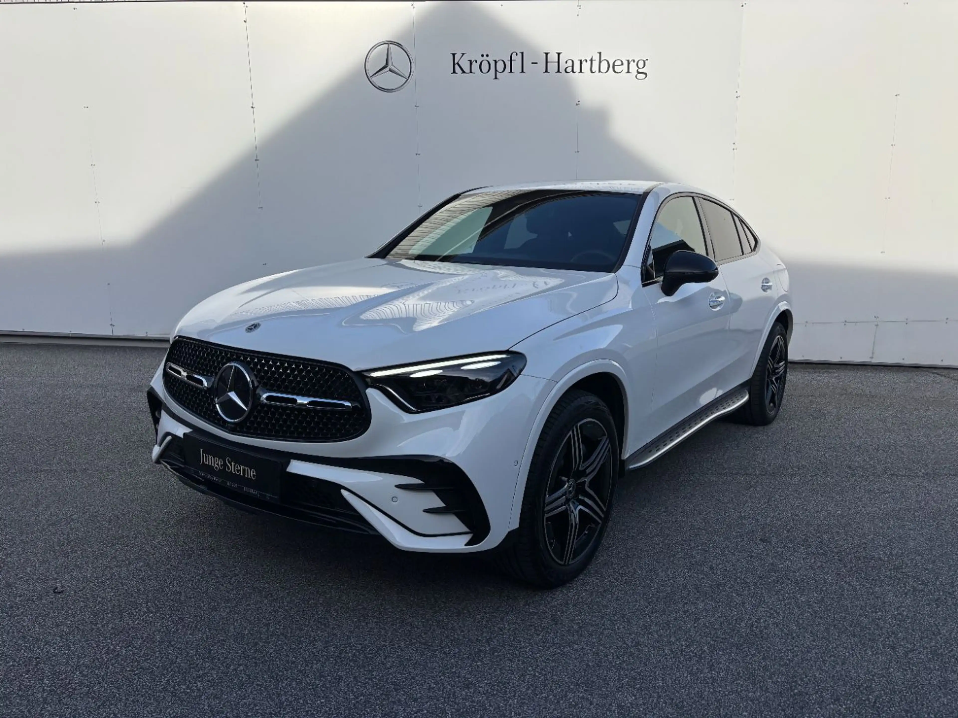 Mercedes-Benz GLC 300 de 4MATIC Coupé Hybrid AMG Night AR ILS — photo 2