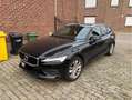 Volvo V60 D3 Momentum - thumbnail 1