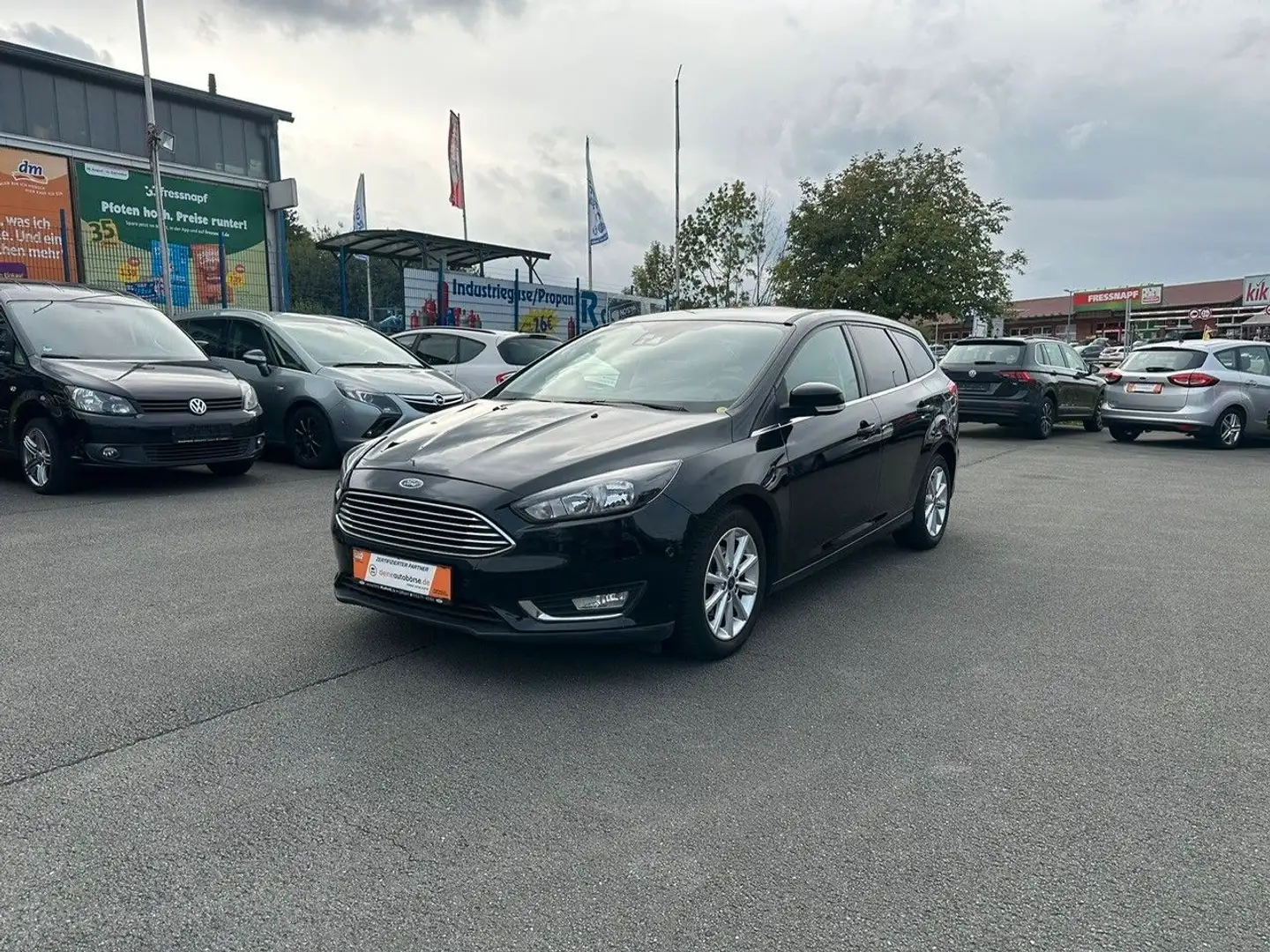Ford Focus Turnier Titanium TOP, Zahnriemen neu Schwarz - 1