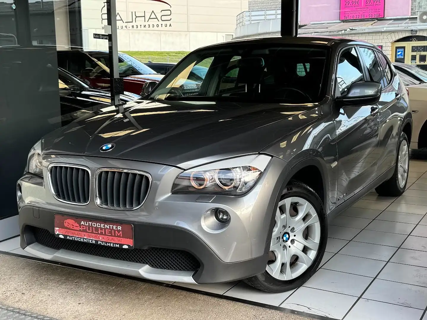 BMW X1 18 d xDrive°BI-XENON°KLIMA°Kupplung Neu Grau - 1