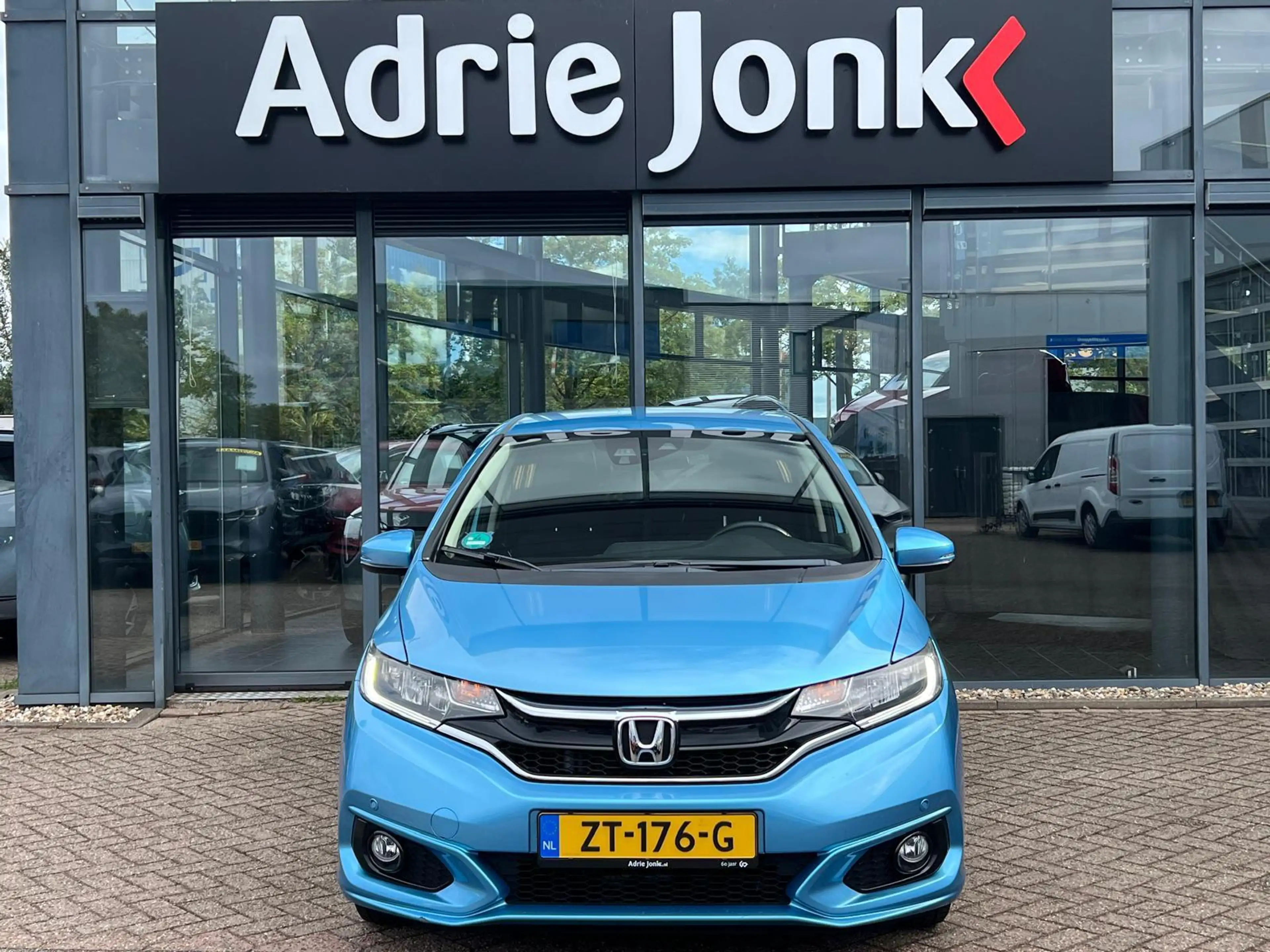 Honda Jazz 1.3 i-VTEC Elegance | AUTOMAAT | NAVIGATIE | 1E EI — photo 2