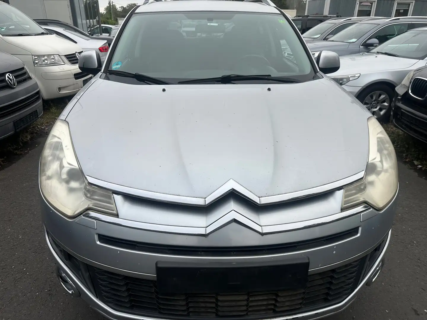 Citroen C-Crosser 2.0 HDI 4x4 7 PLÄTZE KLIMA LEDER NAVI XENON Grau - 2