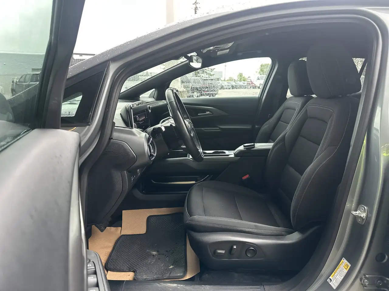 Chevrolet Equinox снимка Chevrolet Equinox