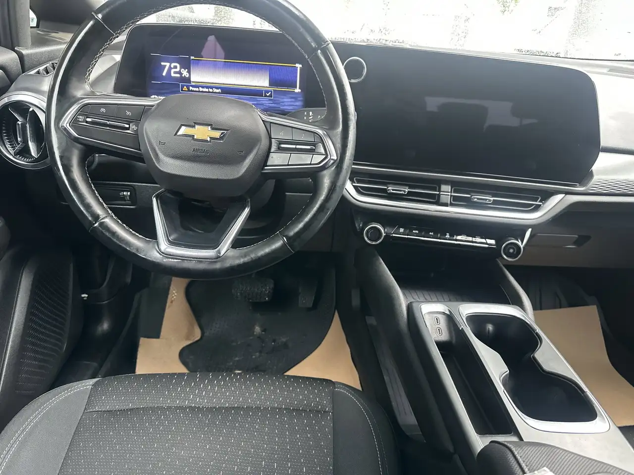 Chevrolet Equinox снимка Chevrolet Equinox