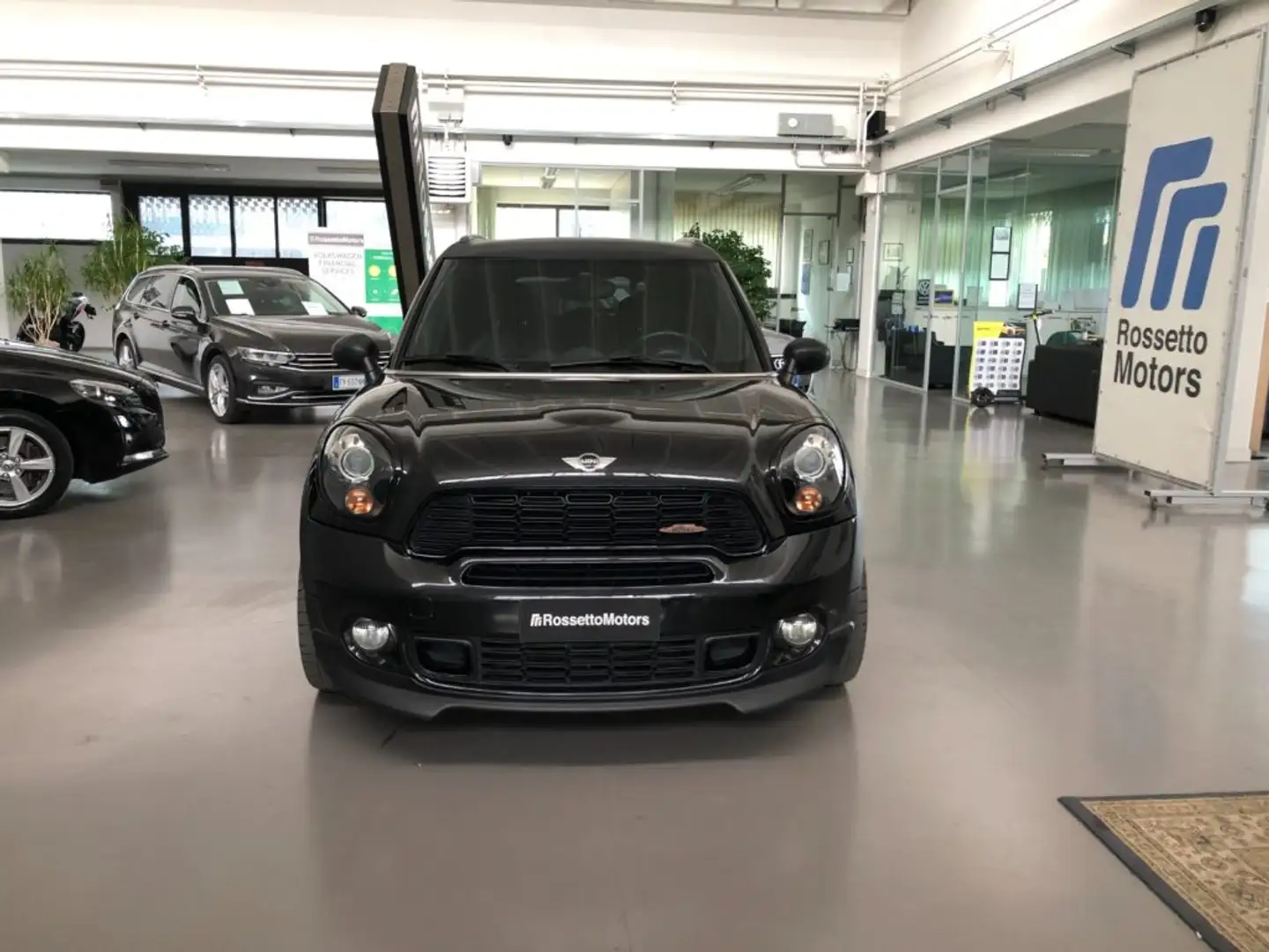 MINI Cooper SD Countryman AUT. ALL4 JCW Schwarz - 2