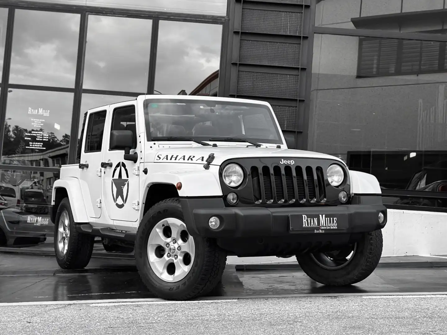 Jeep Wrangler Unlimited 2.8CRD Sahara Aut. Blanco - 1