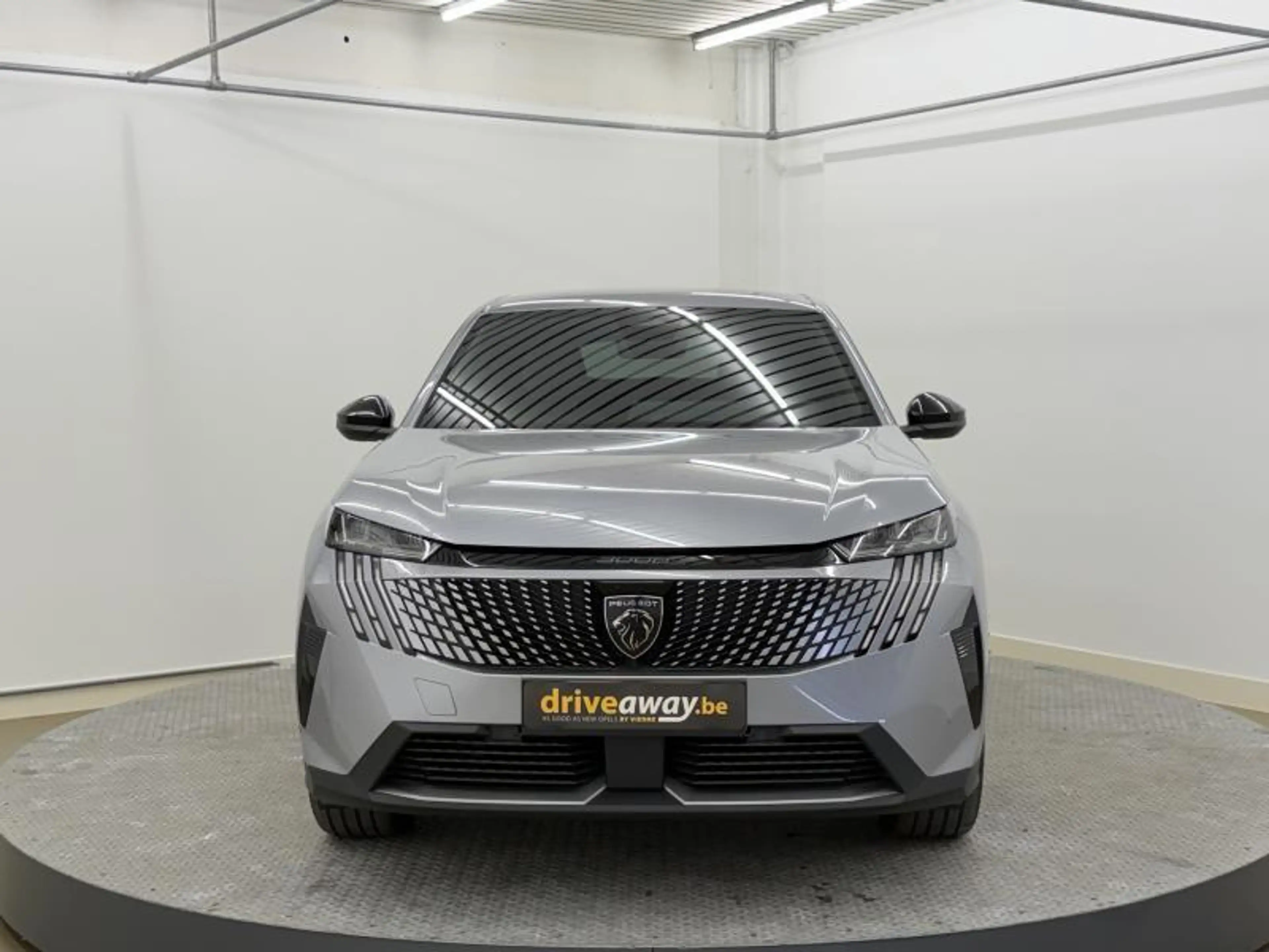 Peugeot 3008 360° camera en weinig kms aan TOP prijs — photo 3