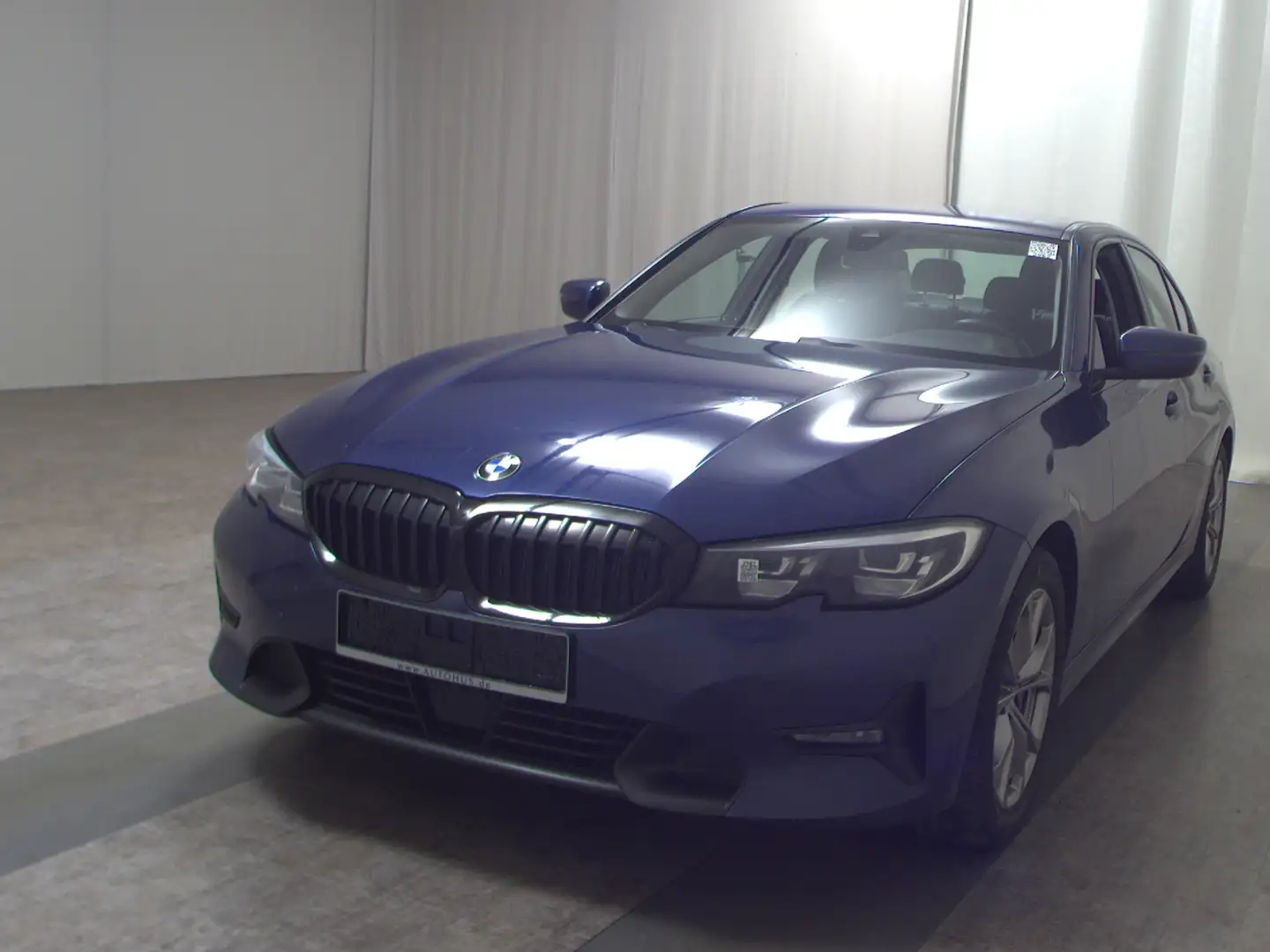 BMW 330 i Sport-Line Navi LED LC-Pro Hifi PDC Shz Blau - 2