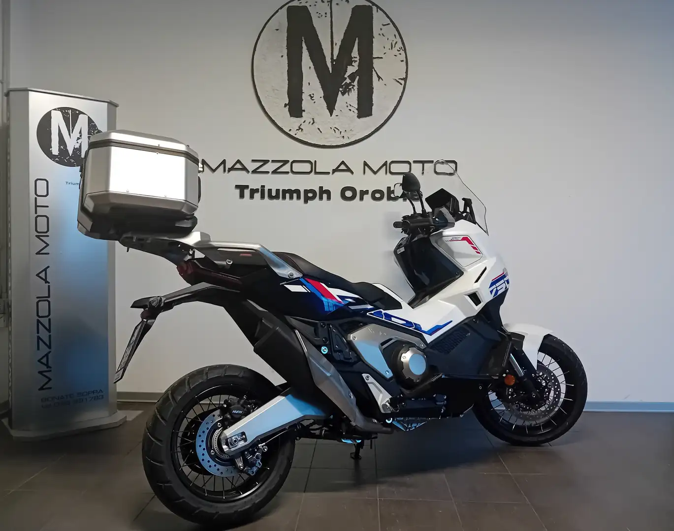 Honda X-ADV 750 Special Edition '26 Blanco - 2