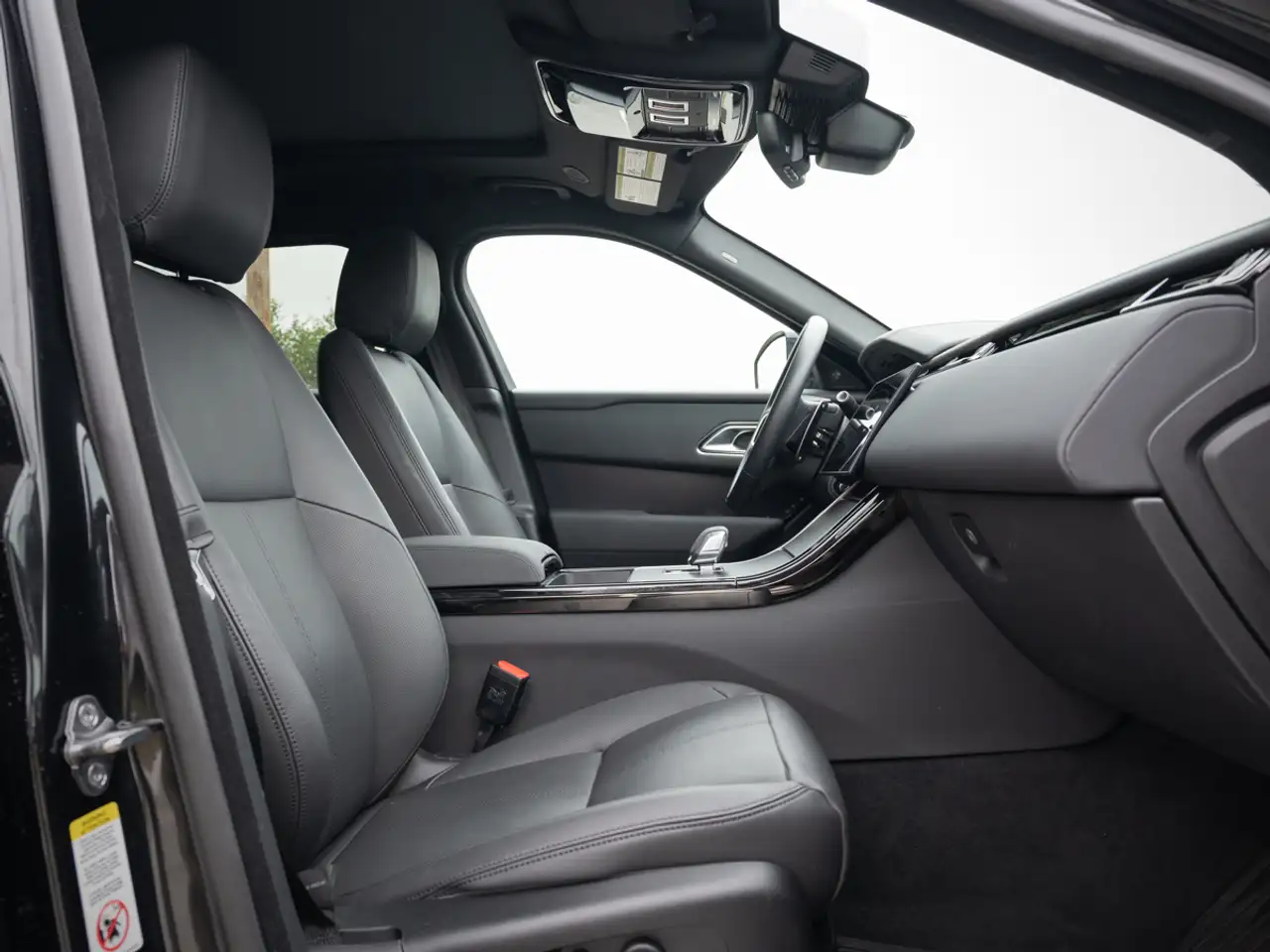 Land Rover Range Rover Velar снимка Land Rover Range Rover Velar