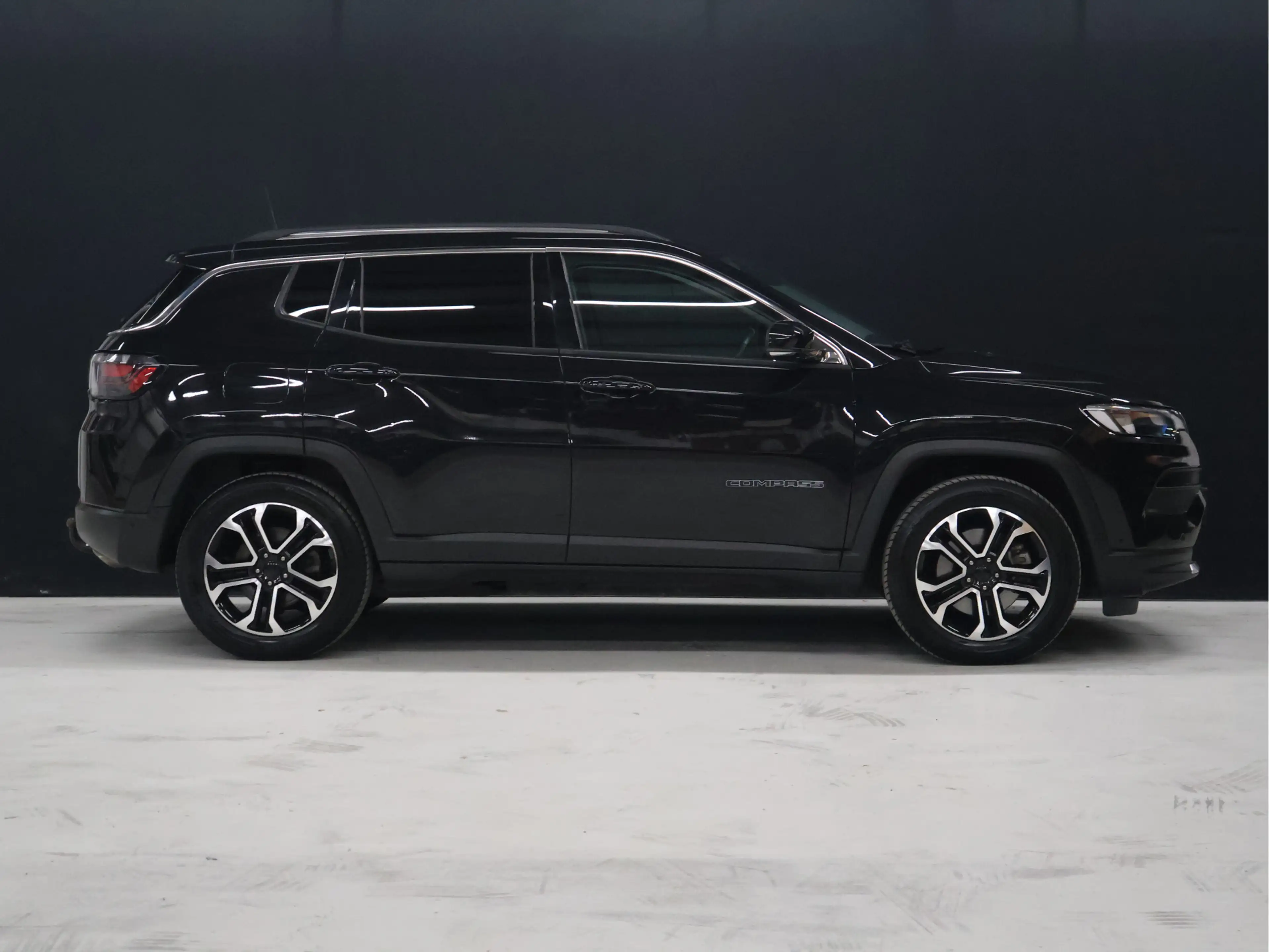 Jeep Compass 4xe 190 Plug-in Hybrid Electric Limited Lease Ed. — photo 8
