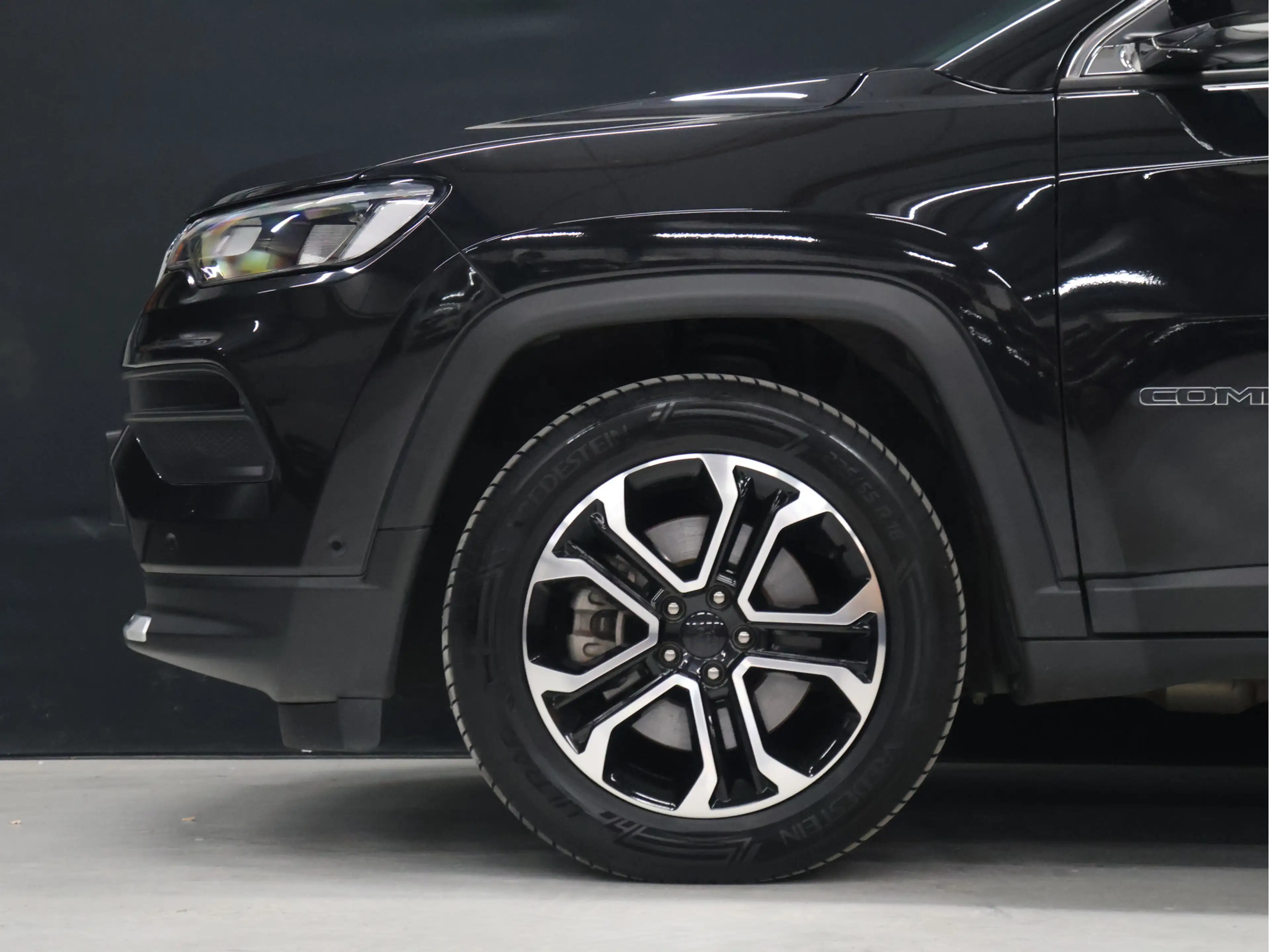 Jeep Compass 4xe 190 Plug-in Hybrid Electric Limited Lease Ed. — photo 30