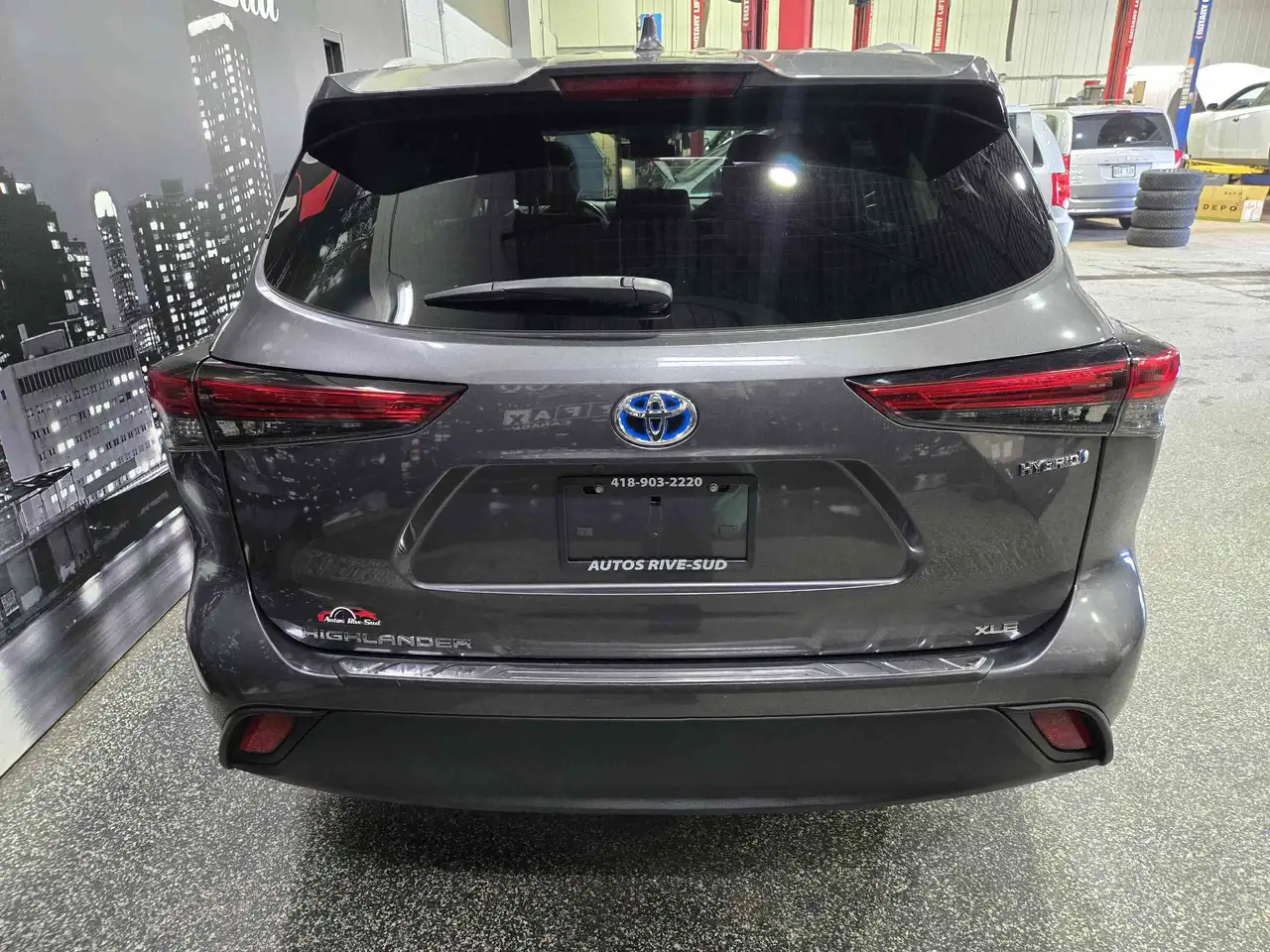 Toyota Highlander снимка Toyota Highlander