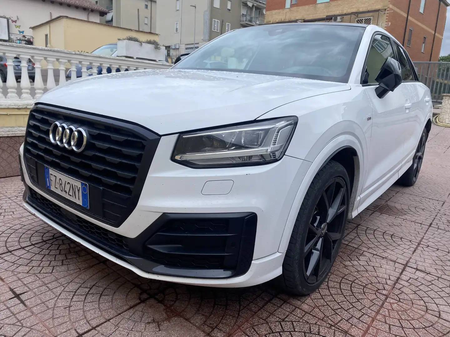Audi Q2 2.0 tdi S line 150cv s-tronic LEGGERE DESCRIZIONE - 1
