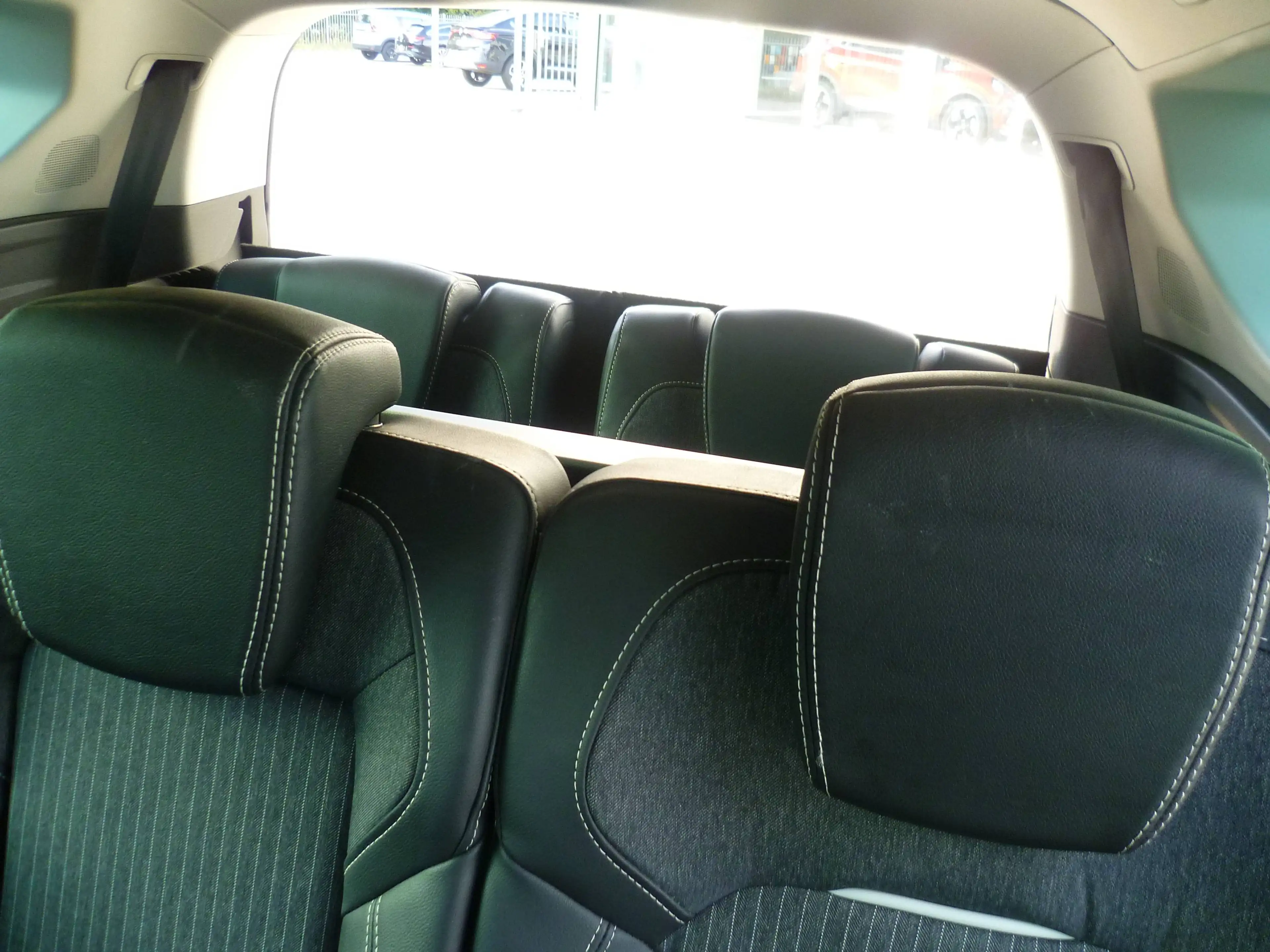 Renault Scenic TCe 140 GPF TECHNO / 7-Sitze — photo 12