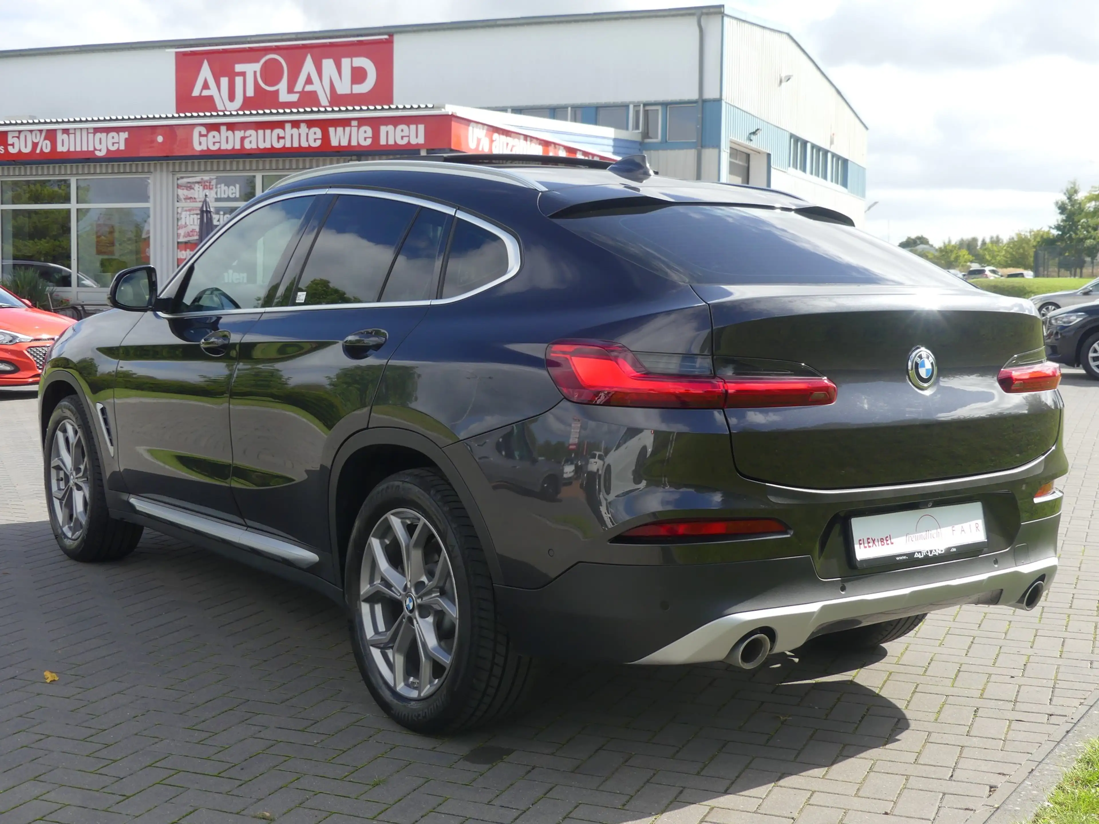 BMW X4 xDrive 30 i LED Navi ACC PDC 4x Sitzheizung — photo 2
