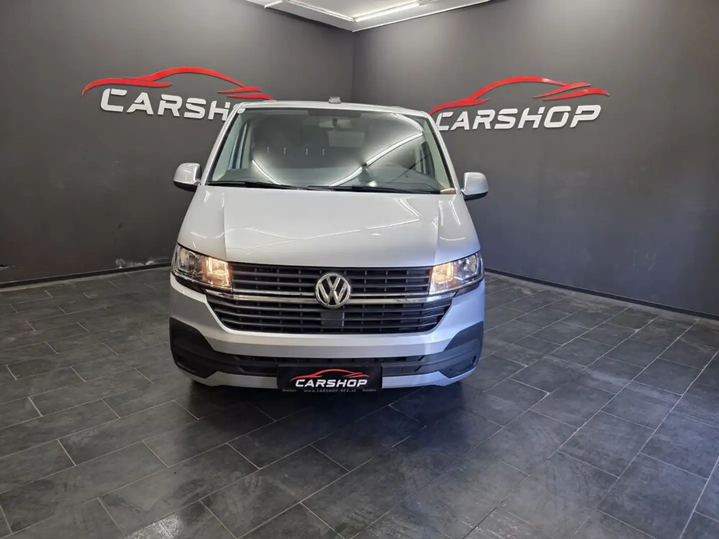 Volkswagen T6 Transporter Kastenwagen Rückfahrkamera Sitzheizung Silber - 1