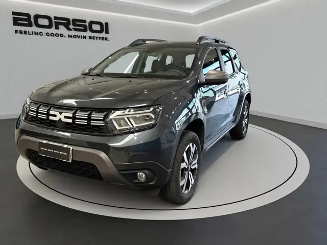 Dacia Duster main image