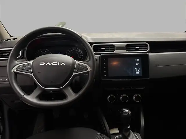 Dacia Duster view 9