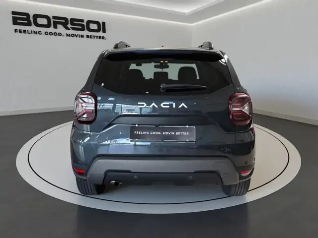 Dacia Duster view 4