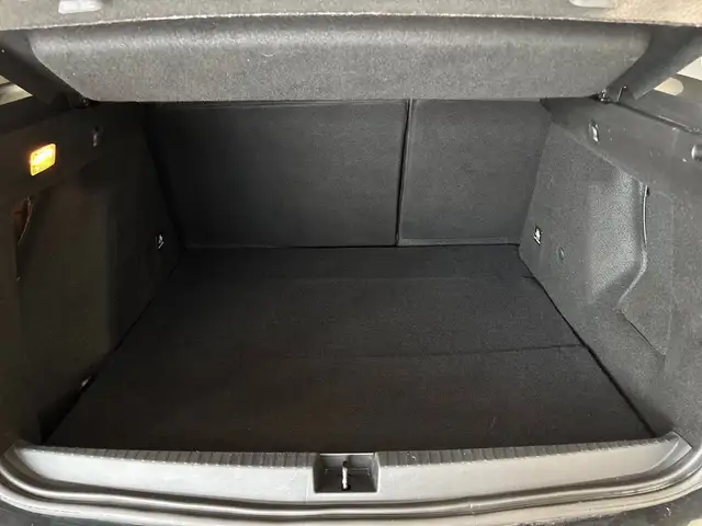 Dacia Duster view 16