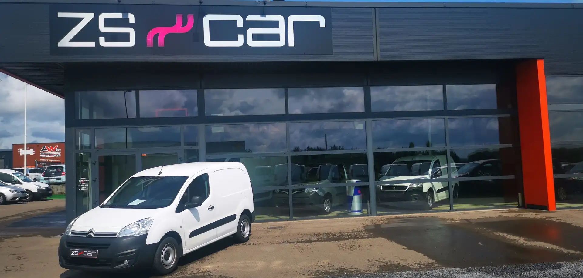 Citroen BERLINGO 1.6 HDI 75 CV Blanc - 1