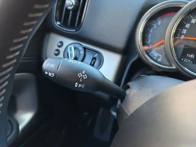 Mini Countryman view 19
