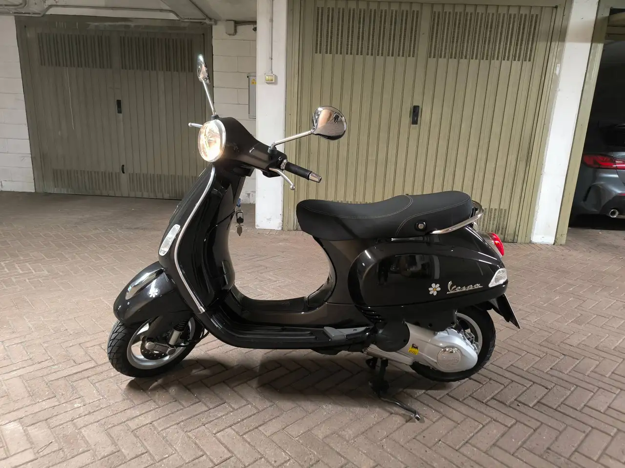 Vespa LX 125