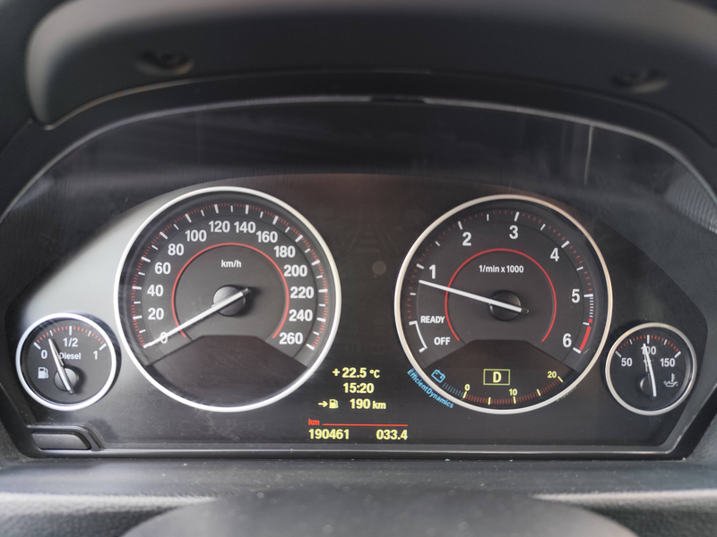 BMW 318 dA M-PACK,CARPLAY,CAMERA,XENON/LED,M-STUUR,AUTOMAAT,LEDER,EL. KOFFER,CRUISE,BLUETH,ALU 18",ZETELVERWARMING,AIRCO — photo 7