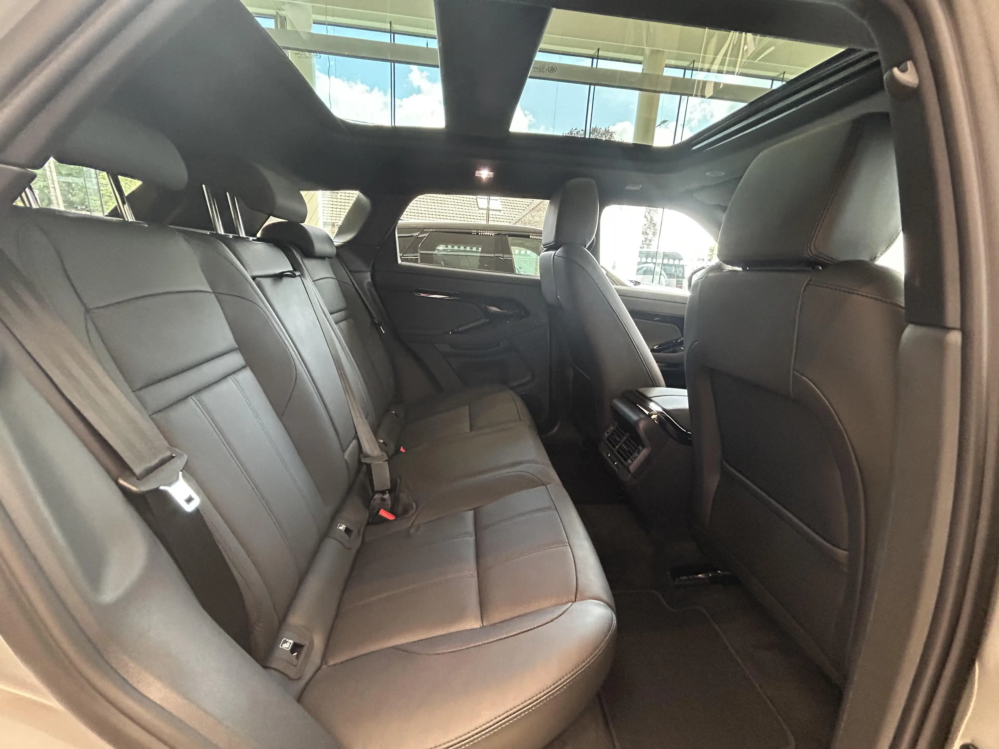 Land Rover Range Rover Evoque P270e S AWD Auto. 26MY — photo 5